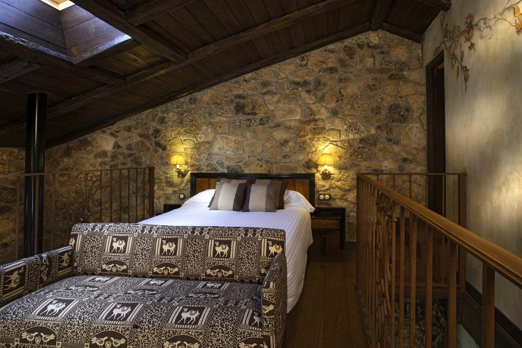 Hotel Rural & Spa Los Anades Abánades Стая снимка