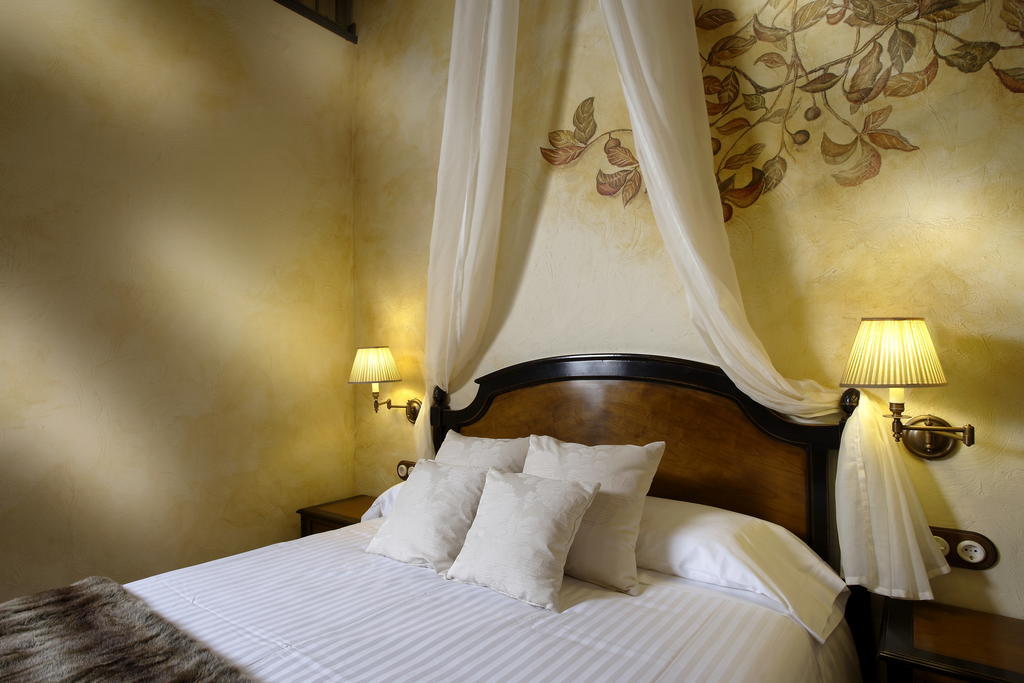 Hotel Rural & Spa Los Anades Abánades Стая снимка